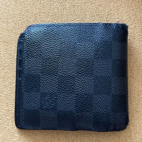 Louis Vuitton Damier Graphite Men’s Bi-Fold Wallet (Semi-Project)